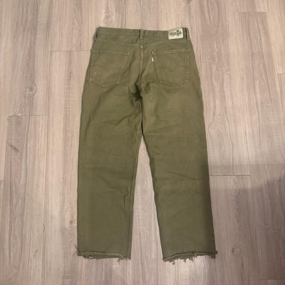 Levi's silver tab loose Fit Jeans in Olive Green